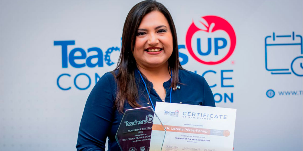 Profesora e investigadora UDB gana Premio al Profesor del Año de Teachers Up 