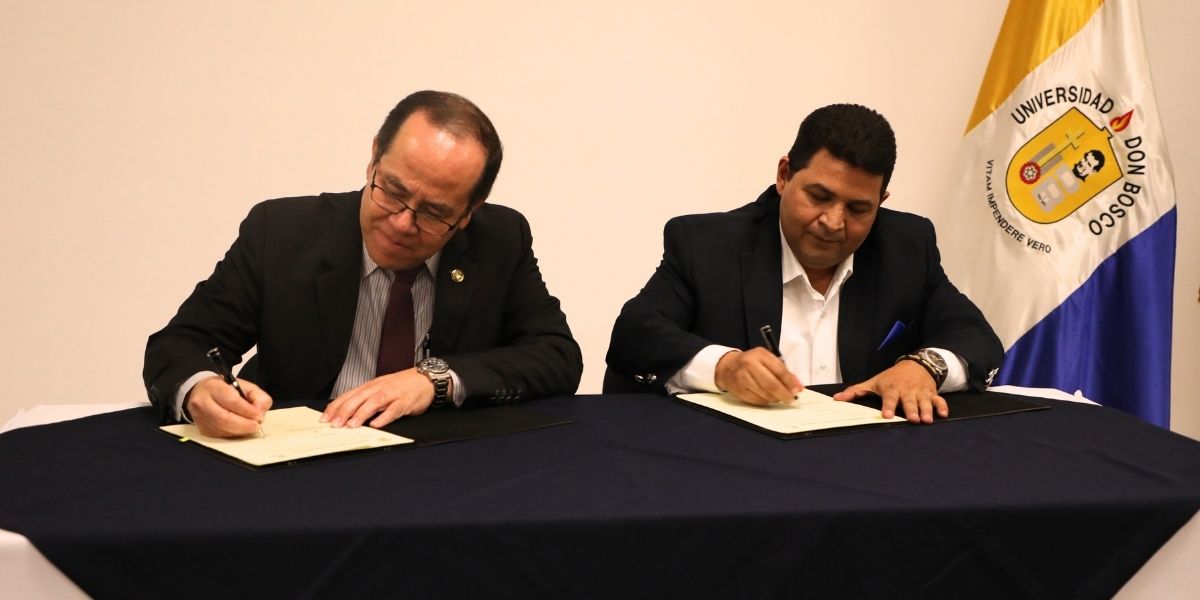 Acuerdo entre la UDB y alcaldía de Ilopango beneficiará a jóvenes de la zona 