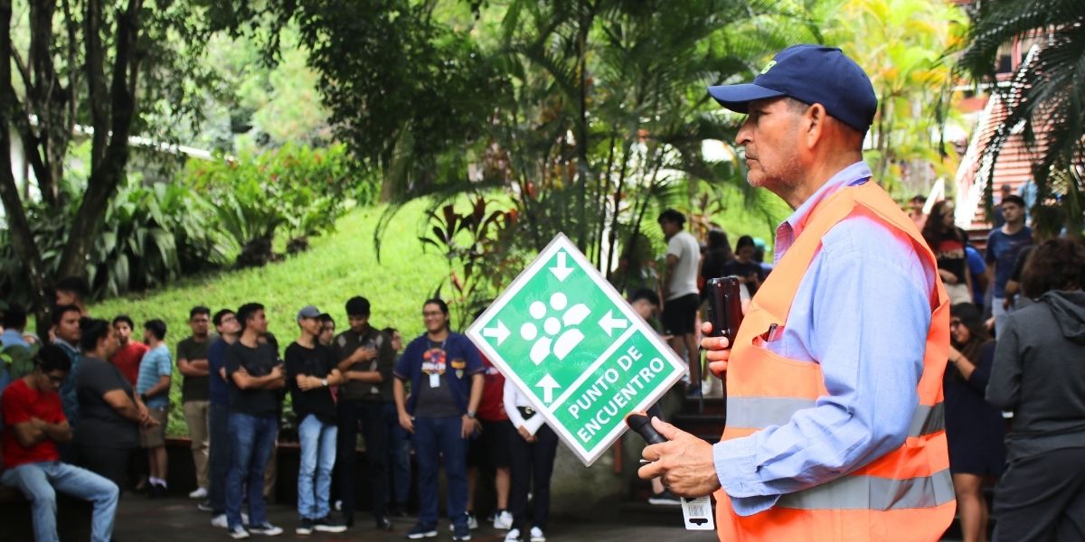 Simulacro nacional de evacuación de terremotos promueve cultura de prevención 