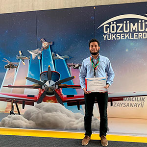Graduado de Ingeniería en Aeronáutica colabora con empresa aeroespacial en Turquía 