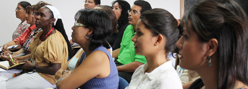 UDB y embajada de EEUU imparten conferencia sobre prevención de violencia de género