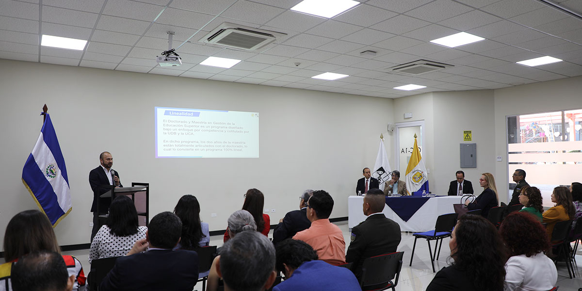 Lanzan programas de Maestría y Doctorado en Gestión de la Educación Superior 