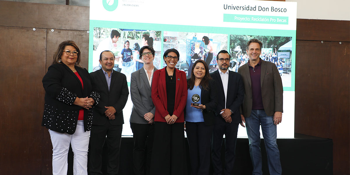 Reciclatón probecas UDB es reconocido como Marca Verde Positiva 2024 