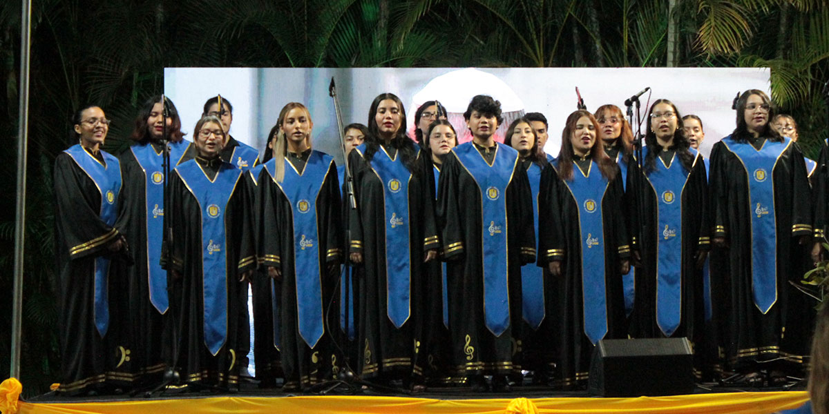 Coro UDB se presenta en la Nunciatura Apostólica de El Salvador 