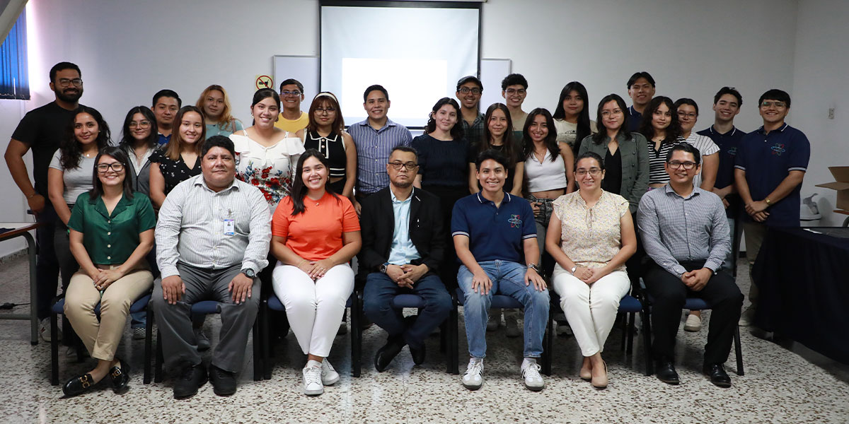 Celebran Día Nacional del Ingeniero Biomédico en la UDB 