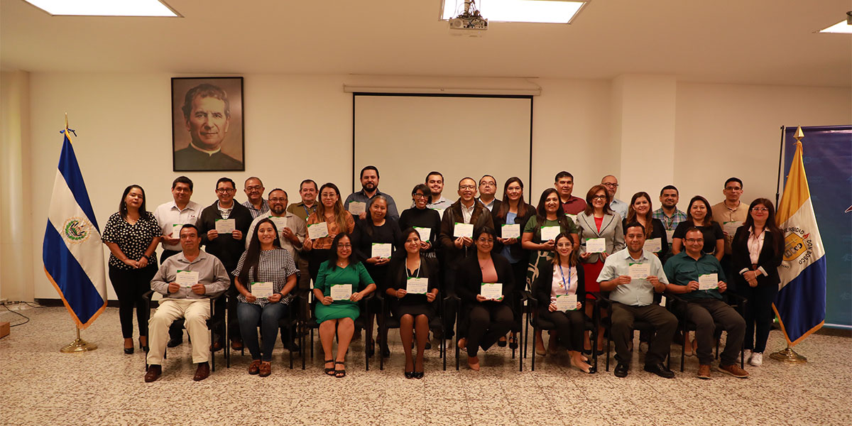 Universidad Don Bosco fortalece competencias para el desarrollo de proyectos de compromiso social 