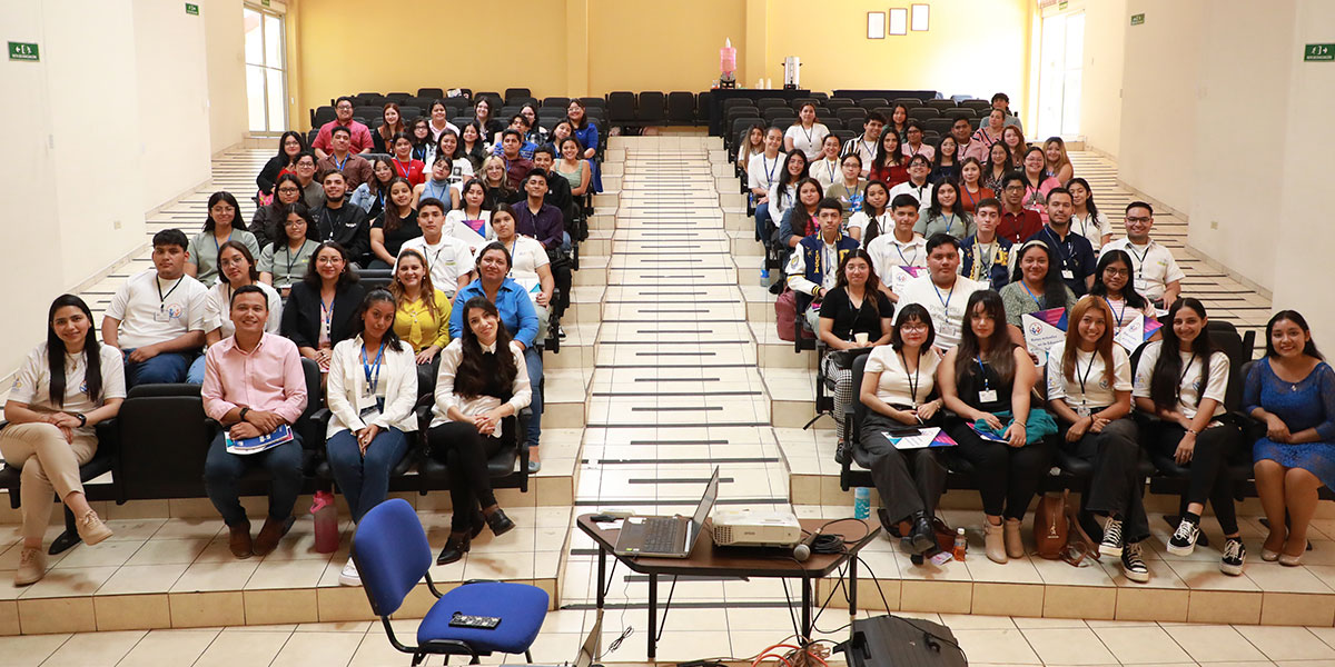 Asociación Salesiana de Estudiantes de Idiomas realiza evento sobre los retos de la educación salvadoreña 