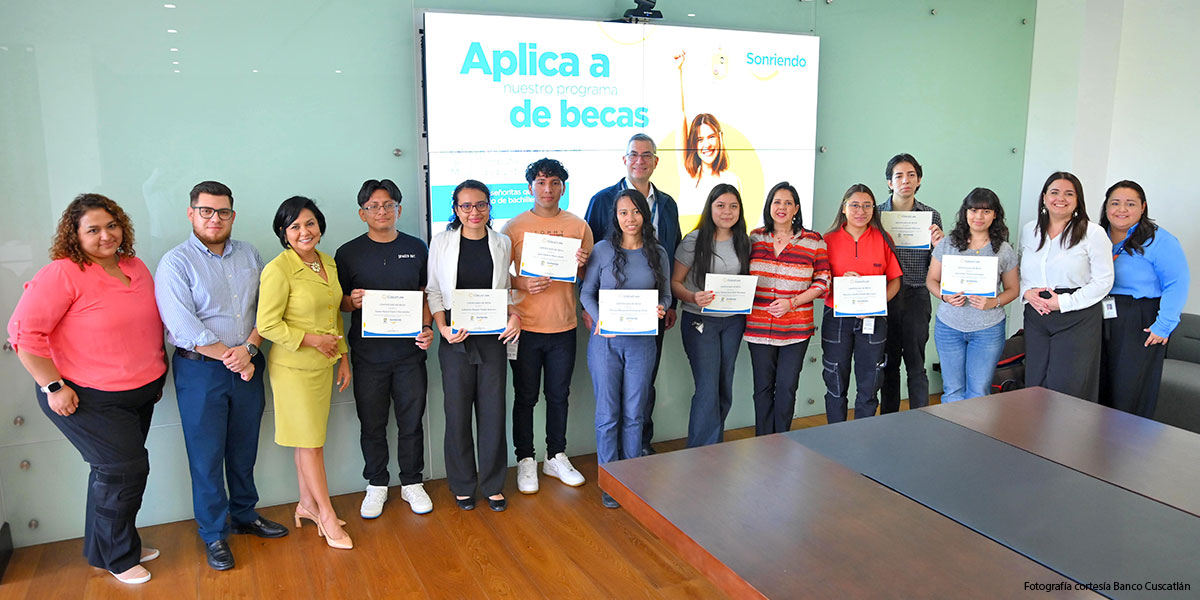 Primera cohorte de becarios del programa Banco Cuscatlán-UDB inicia año académico 2025 