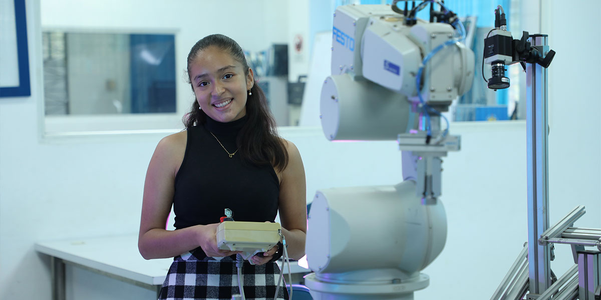 Ingeniería Mecatrónica: Trabajando con las tecnologías del presente y del futuro 