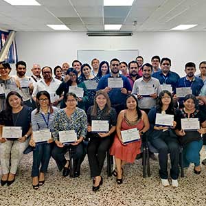 Escuela de Ingeniería en Computación concluye formación sobre innovación educativa aplicando Inteligencia Artificial Generativa 