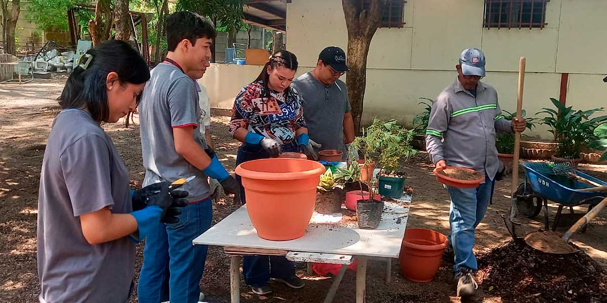 UDB conmemora el Día Internacional de la Madre Tierra 