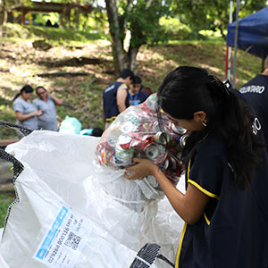 UDB realiza con éxito quinta edición del Reciclatón Pro Becas 2025 