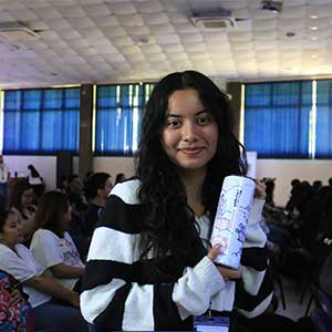 Celebran Día del Becario UDB 