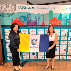 Investigadoras UDB presentan investigación en congreso internacional de LACEEI 