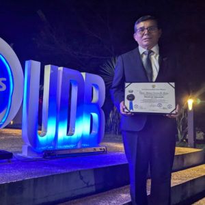 Nelson Quintanilla: un camino doctoral marcado por esfuerzo, investigación y visión internacional 