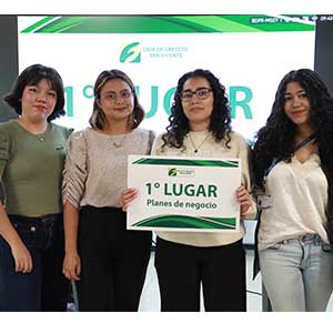 Caja de Crédito de San Vicente premia a estudiantes de Diseño Gráfico por planes de negocio 