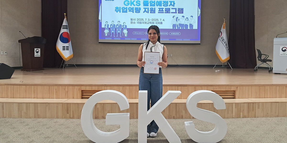 Ariana Mira: graduada de Aeronáutica sigue sus sueños de estudio en Corea del Sur 