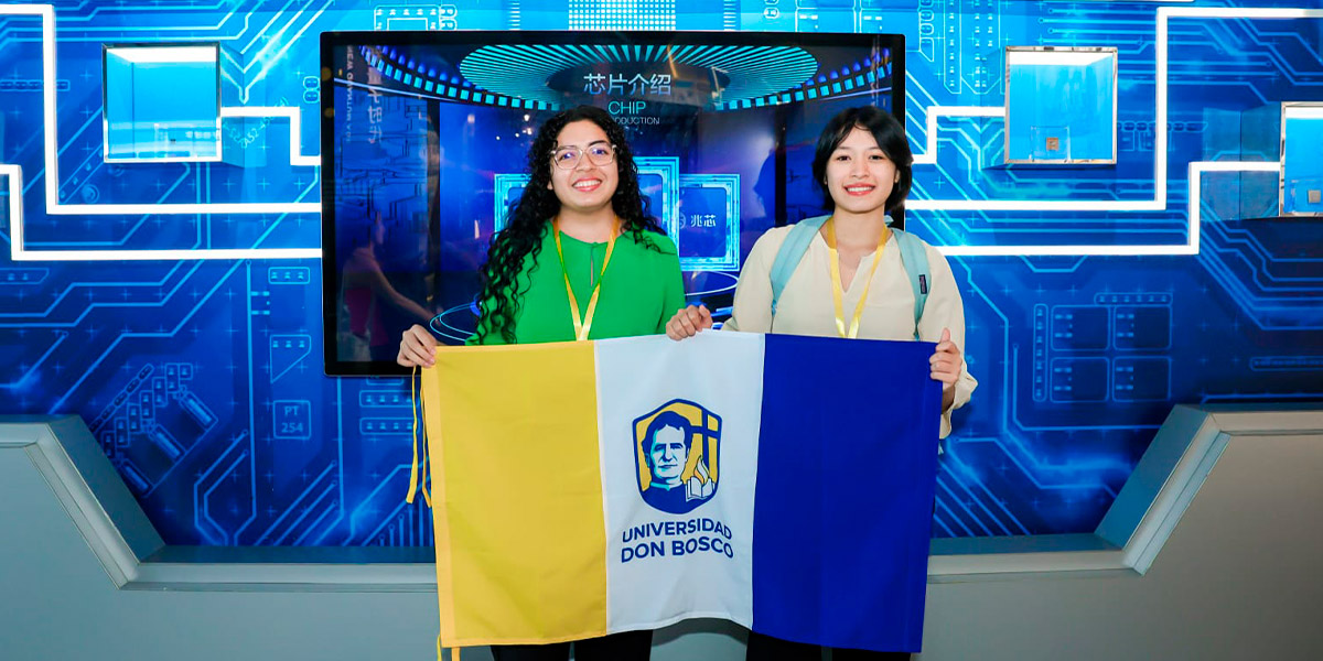 Estudiantes de la Facultad de Ingeniería viajaron a China como parte del programa de Semillas del Futuro 