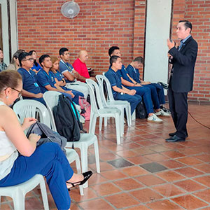 Director de Educación a Distancia participa en Congreso Internacional de TIC y Educación 