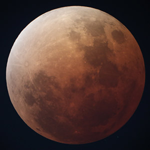 Observatorio Micro Macro recibió visitantes para disfrutar del eclipse total de Luna 