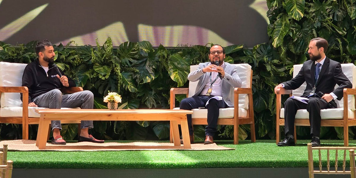 UDB presente en cumbre sobre inteligencia artificial soberana 