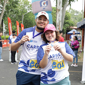 Realizan tercera edición de carrera Pro Becas UDB 