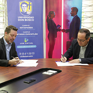 Convenio beneficiará inserción laboral de estudiantes de la UDB 
