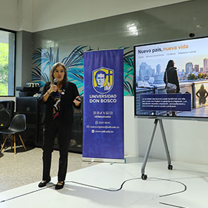 Sandra Cauffman comparte su experiencia en la NASA con la Comunidad UDB 