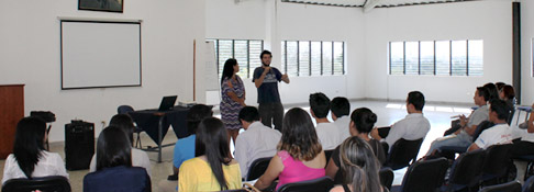 La dinámica salesiana de escuchar al joven y hacerlo protagonista de su aprendizaje