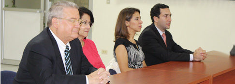 Profesionales de la UDB cursaran estudios de doctorado [El Diario de Hoy]