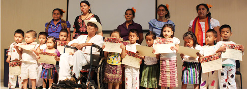 UDB impulsa la revitalización lingüística del idioma náhuat en niños y niñas