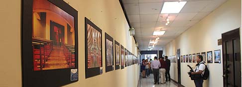 Alumnos exponen fotografías en Senda de las Artes del Palacio Legislativo
