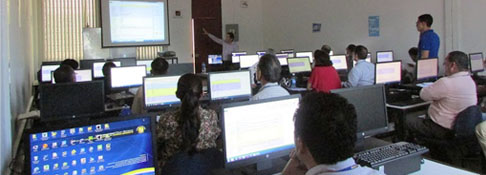 Nuevo grupo de docentes recibió formación en el uso del Aula Digital