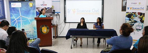 Science Girl UDB gradúa nueva promoción de jovencitas de bachillerato