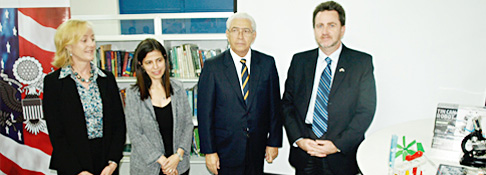 UNIVERSIDAD DON BOSCO RECIBE EQUIPO PARA INVESTIGACIÓN EN ENERGÍA